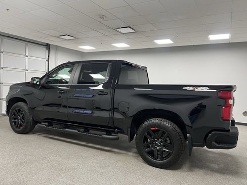 Used 2023 Chevrolet Silverado 1500 RST w/ Redline Edition image 8