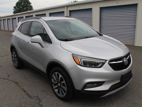 Used 2019 Buick Encore Essence AWD/4WD image 4