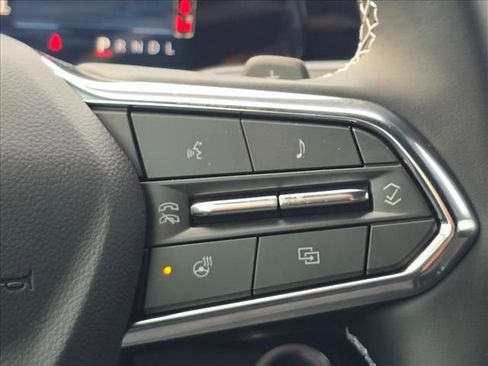 New 2026 Chevrolet Traverse LT w/ Driver Confidence Package FWD image 21