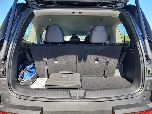 New 2025 Hyundai Santa Fe SEL image 8