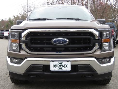 Used 2023 Ford F150 XLT AWD/4WD image 2