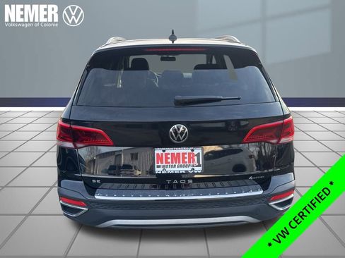 Used 2022 Volkswagen Taos SE image 8
