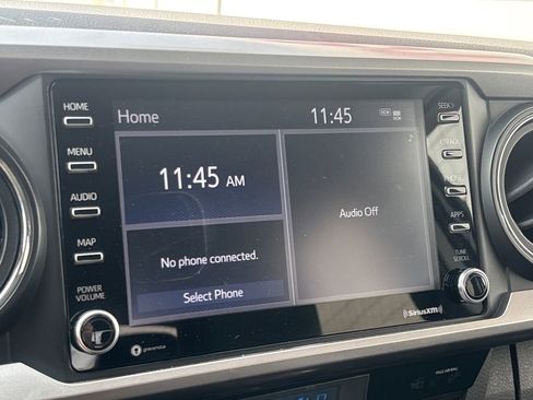 Used 2021 Toyota Tacoma SR5 RWD image 12
