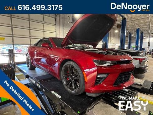 Used 2017 Chevrolet Camaro SS RWD image 3
