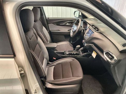 Used 2023 Chevrolet TrailBlazer LT image 25