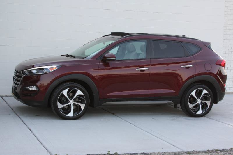 Used 2016 Hyundai Tucson Limited w/ Option Group 03 AWD/4WD image 15