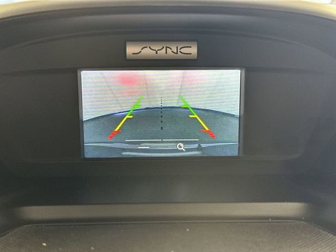 Used 2018 Ford Escape SE image 21