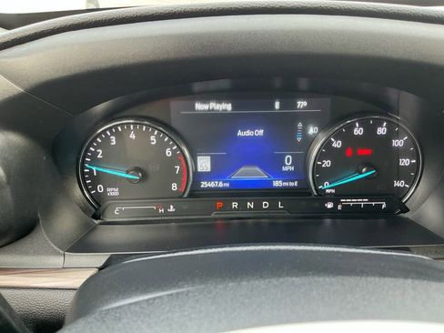 Used 2022 Ford Explorer Limited w/ Limited Technology Package image 19