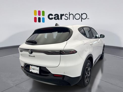 Used 2024 Alfa Romeo Tonale Ti AWD/4WD image 5