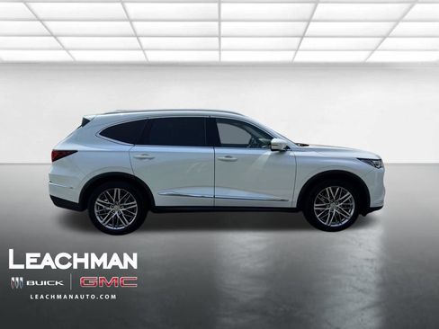 Used 2023 Acura MDX SH-AWD w/ Advance Package image 9
