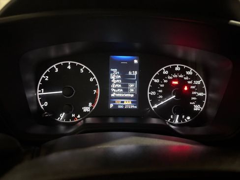 Used 2025 Toyota Corolla LE FWD image 37