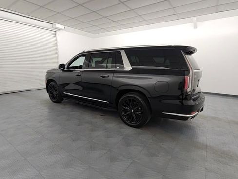 Used 2024 Cadillac Escalade ESV Premium Luxury w/ Performance Package image 6