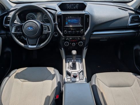 Used 2022 Subaru Forester Premium AWD/4WD image 10