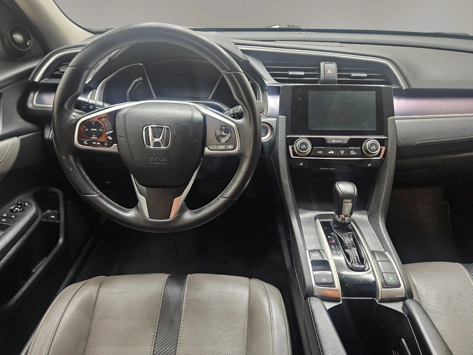 Used 2017 Honda Civic Touring image 14