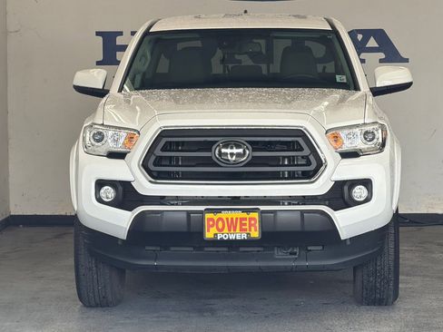 Used 2023 Toyota Tacoma SR5 RWD image 8