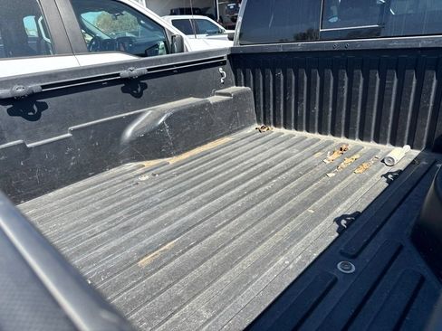 Used 2019 Toyota Tacoma TRD Sport AWD/4WD image 5