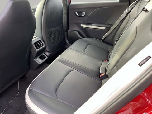 New 2025 Kia K4 GT-Line Turbo image 15