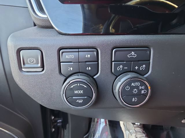Used 2022 Chevrolet Silverado 1500 LT Trail Boss w/ Protection Package AWD/4WD image 27