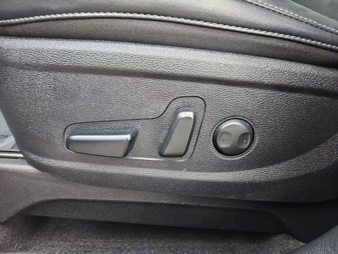 Used 2025 Kia Telluride S image 25