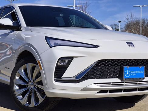 Used 2025 Buick Envista Avenir image 7