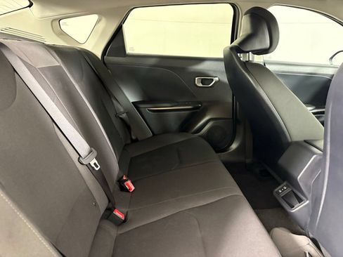 New 2026 Kia K4 FWD image 17