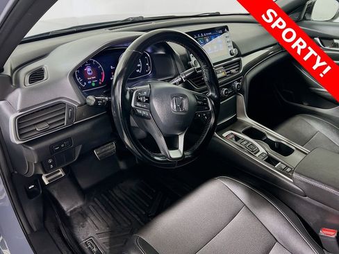 Used 2021 Honda Accord Sport image 9