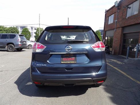 Used 2016 Nissan Rogue S AWD/4WD image 4