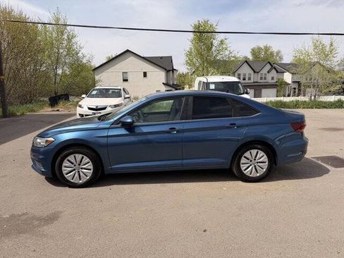 Used 2019 Volkswagen Jetta S image 8