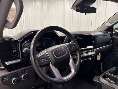 Used 2024 GMC Sierra 1500 Elevation RWD image 20