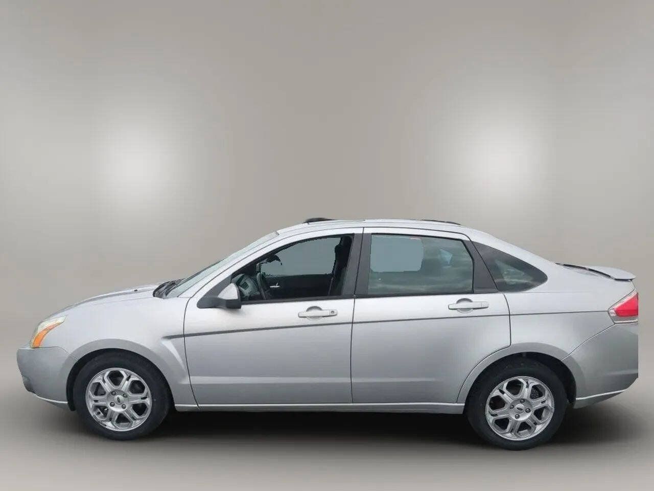 Used 2009 Ford Focus SES FWD image 4