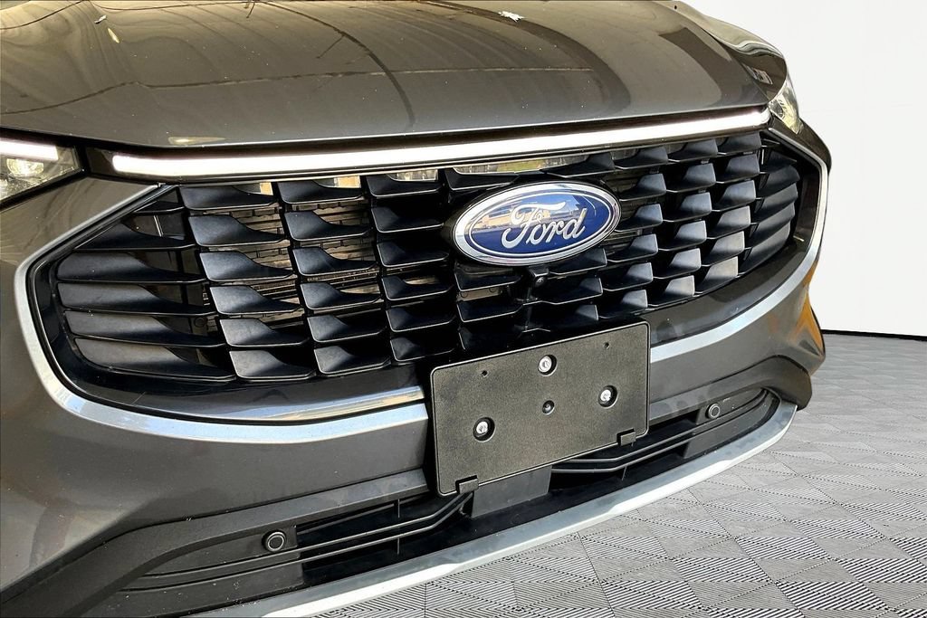 Used 2024 Ford Escape Platinum AWD/4WD image 32