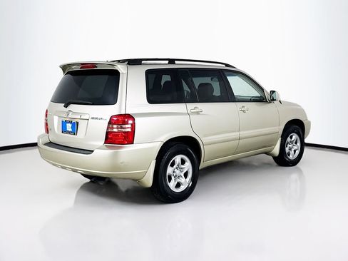 Used 2002 Toyota Highlander 2WD V6 w/ Convenience Pkg image 8