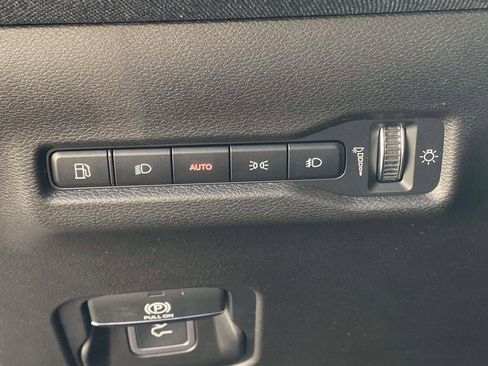 New 2026 Jeep Cherokee Laredo AWD/4WD image 19