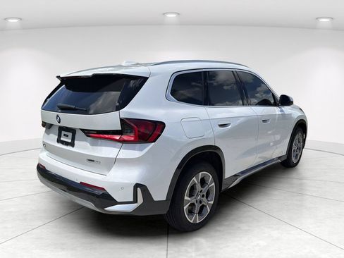 Certified 2024 BMW X1 xDrive28i AWD/4WD image 4