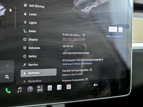 Used 2022 Tesla Model Y Performance AWD/4WD image 29