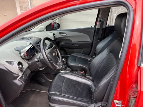 Used 2012 Chevrolet Sonic LTZ FWD image 16