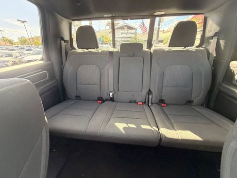 Used 2023 RAM 1500 Big Horn AWD/4WD image 26