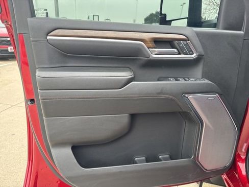 Certified 2024 Chevrolet Silverado 2500 High Country w/ High Country Premium Package image 17