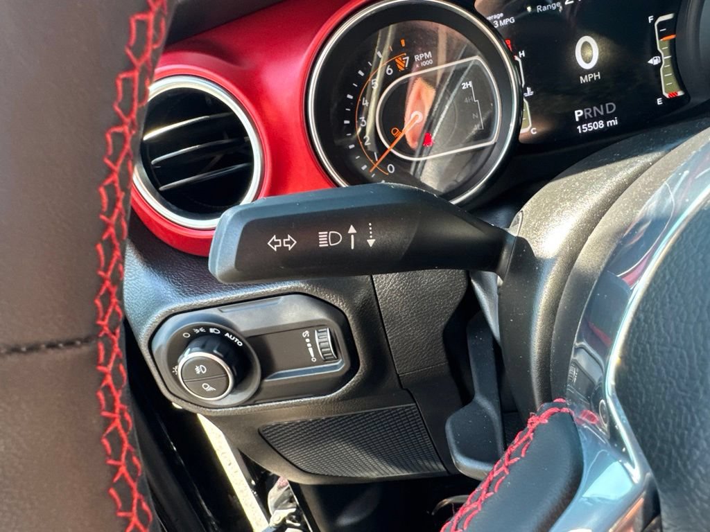Used 2023 Jeep Gladiator Rubicon w/ LED Lighting Group AWD/4WD image 39