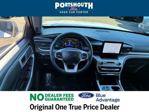 Certified 2022 Ford Explorer XLT w/ Equipment Group 202A image 8