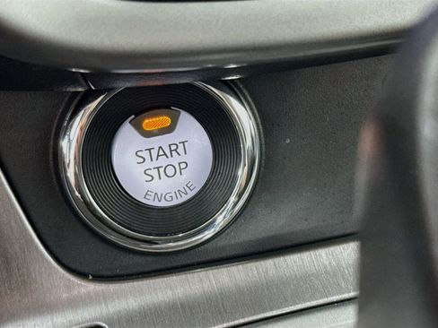 Used 2023 Nissan Murano S FWD image 21