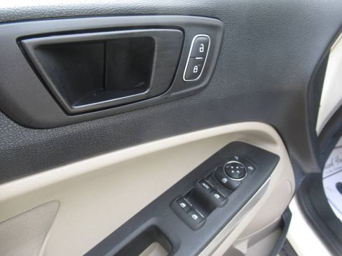 Used 2019 Ford EcoSport S FWD image 17