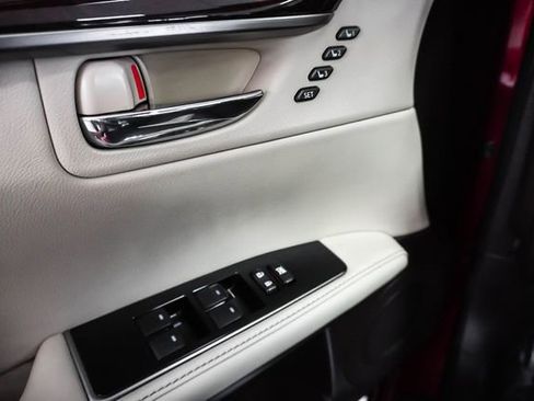 Used 2016 Lexus ES 350 w/ Navigation System Package FWD image 12