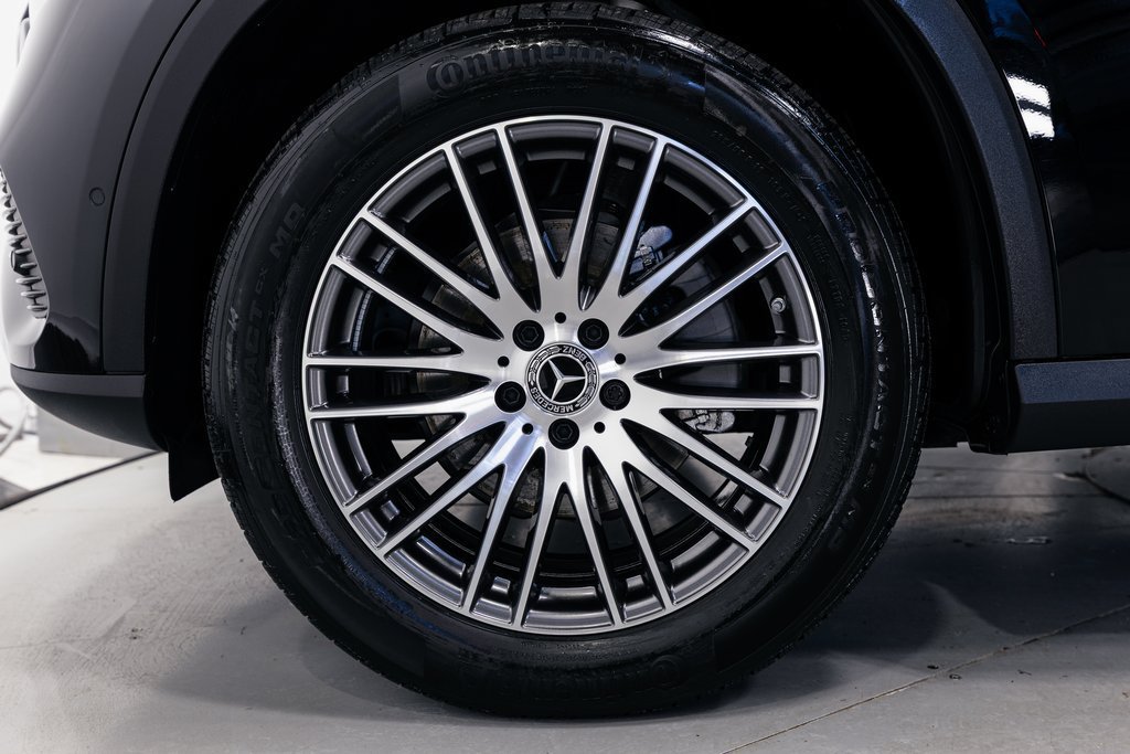 Used 2026 Mercedes-Benz GLC 300 4MATIC image 33
