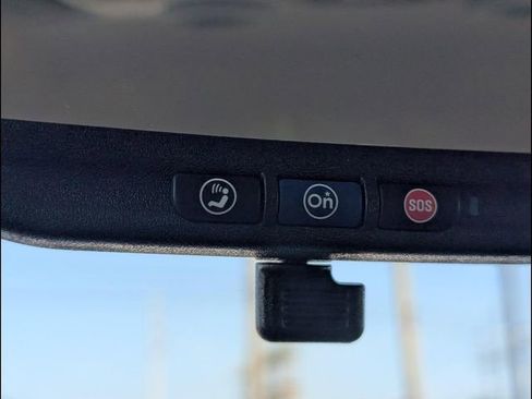 Used 2015 Chevrolet Traverse LS FWD image 17