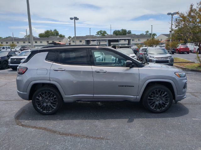 Used 2023 Jeep Compass High Altitude AWD/4WD image 5