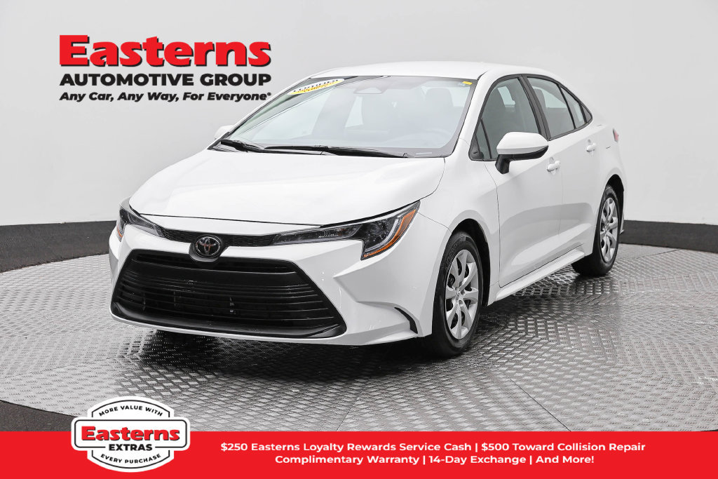 Used 2026 Toyota Corolla LE FWD image 1