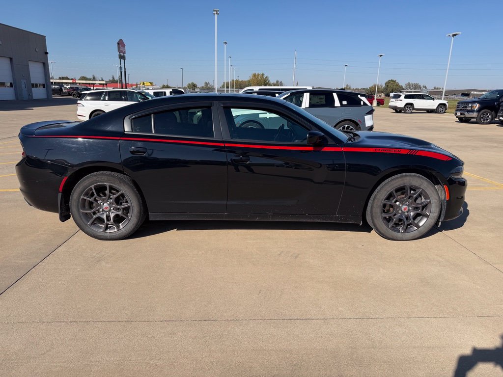 Used 2018 Dodge Charger GT AWD/4WD image 2