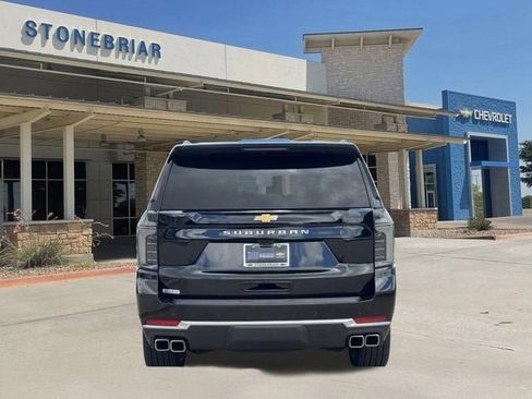 Used 2026 Chevrolet Suburban High Country AWD/4WD image 6