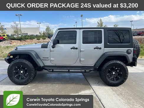 Used 2017 Jeep Wrangler Unlimited Sport w/ Quick Order Package 24S AWD/4WD image 5